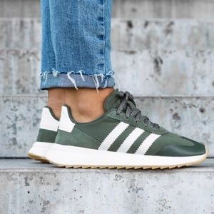 Adidas FLB Runner Women’s sneaker